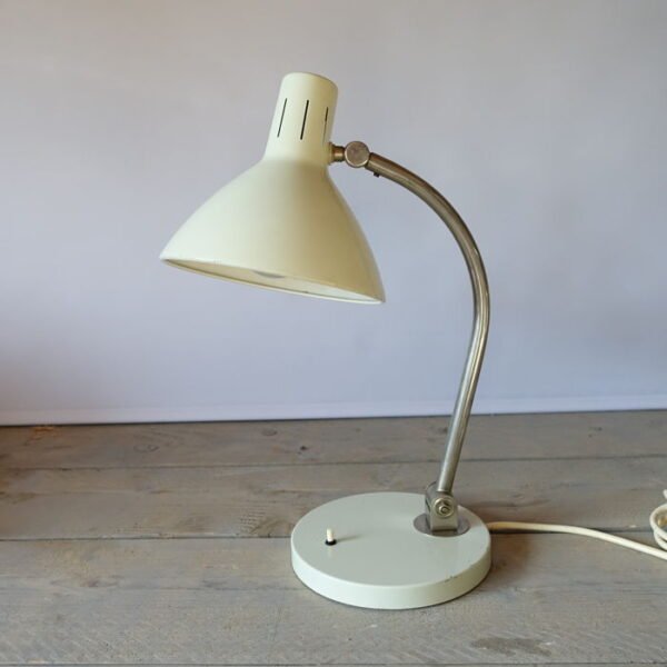 Hala Zeist - Table Lamp - Image 2